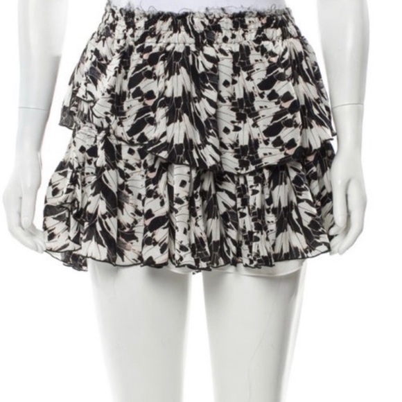 Love shack fancy skirt size medium perfect condition - Picture 4 of 4